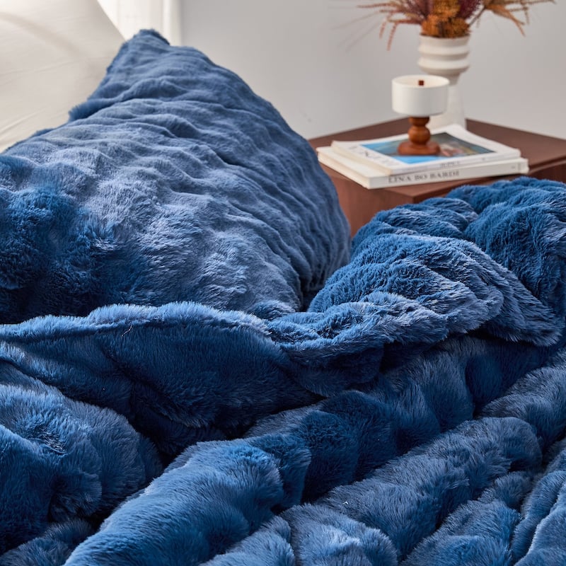Chunky Puffy Bunny - Coma Inducer® Oversized Comforter Set
