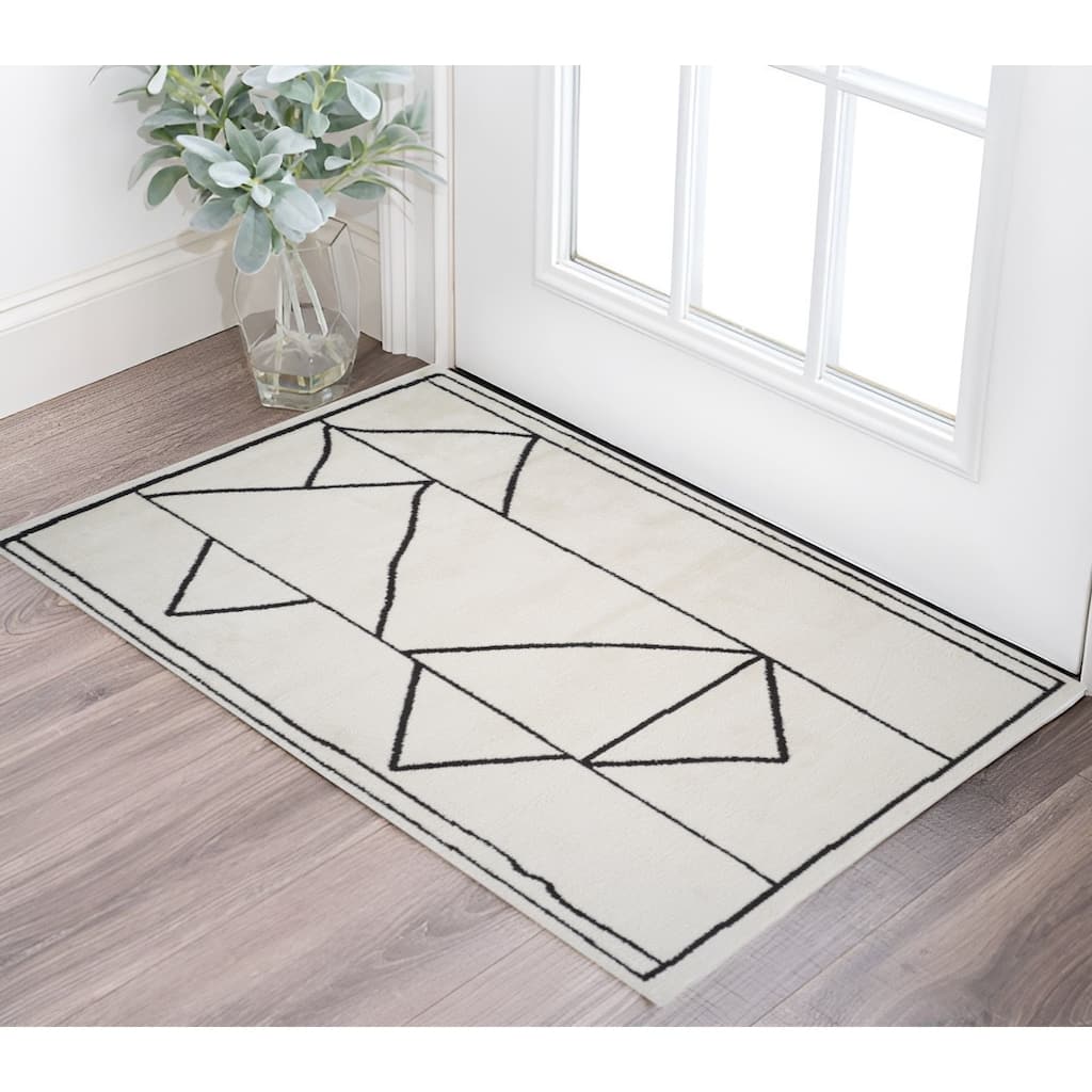 HomeRoots Geometric Transitional Rectangle Area Rug - 36.00 in. x 24.00 in. x 0.60 in.