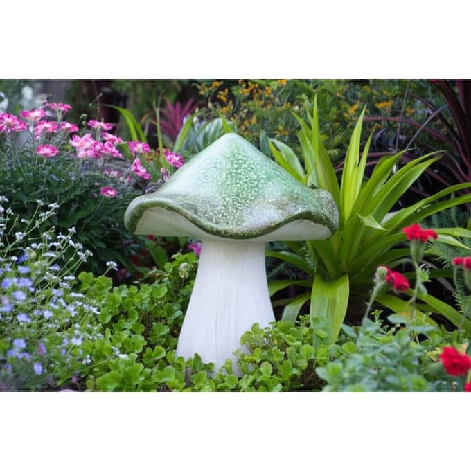 Polyresin Garden Statuary Decorative Mushroom Design - 16" Green