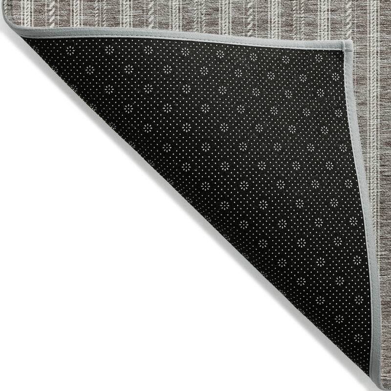 Machine Washable Indoor/ Outdoor Chantille Stripe Twist Rug