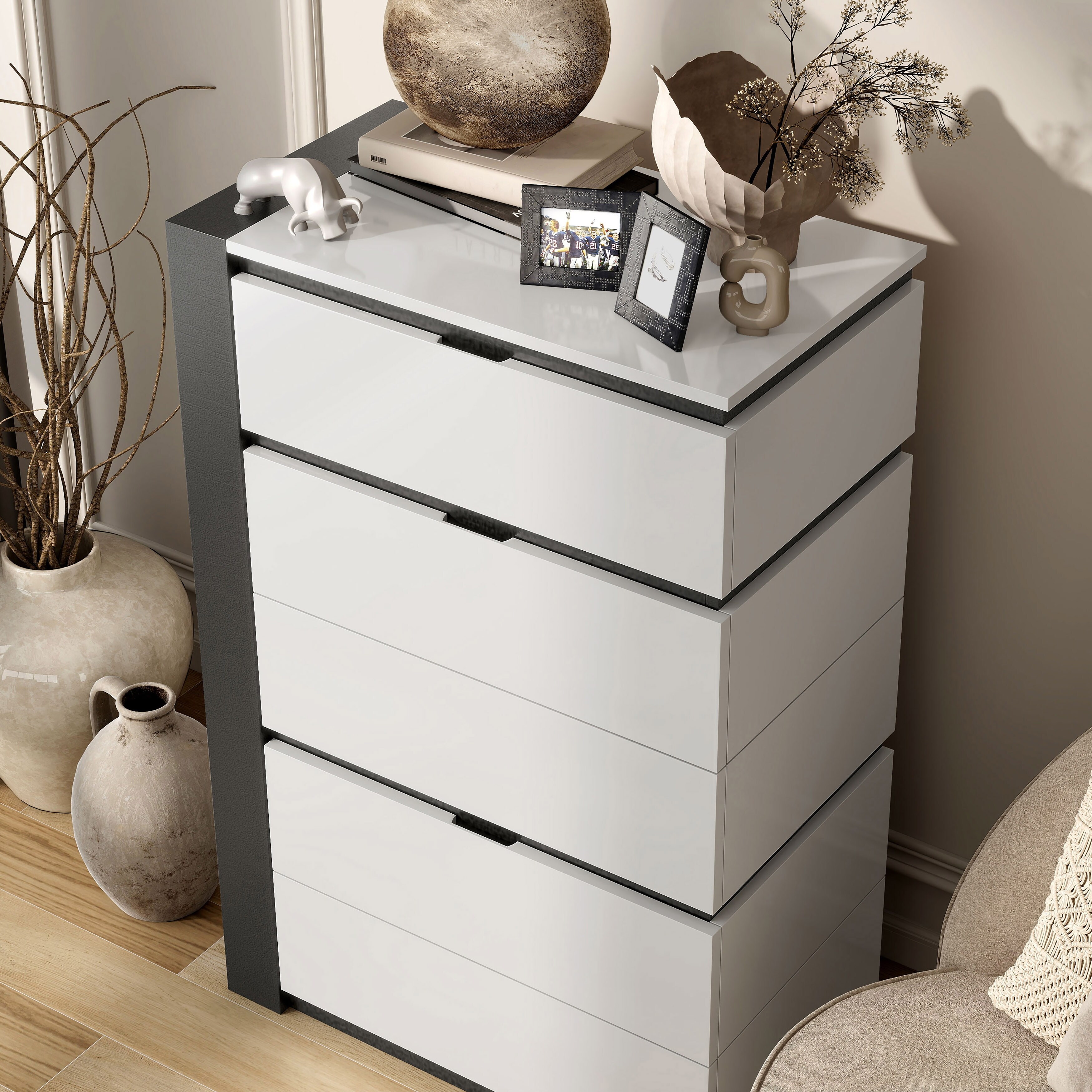 white 5 drawer chest dresser Kate and a lamination process ensures a consistent white finish throughout Premium Solid Wood 5 Drawer