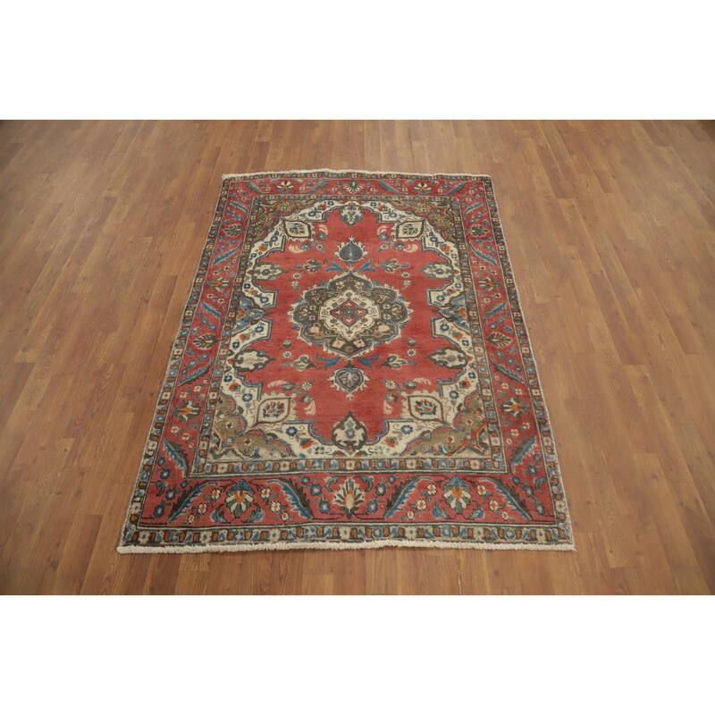 Hand Knotted Oriental 100% Wool Carpet Traditional Floral Red Tabriz Area Rug - 5' 11'' X 4' 3''