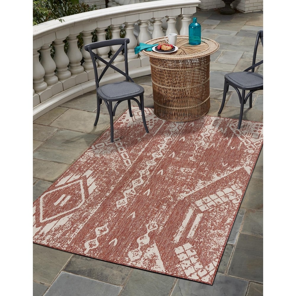 Outdoor Ogooplario Collection Area Rug