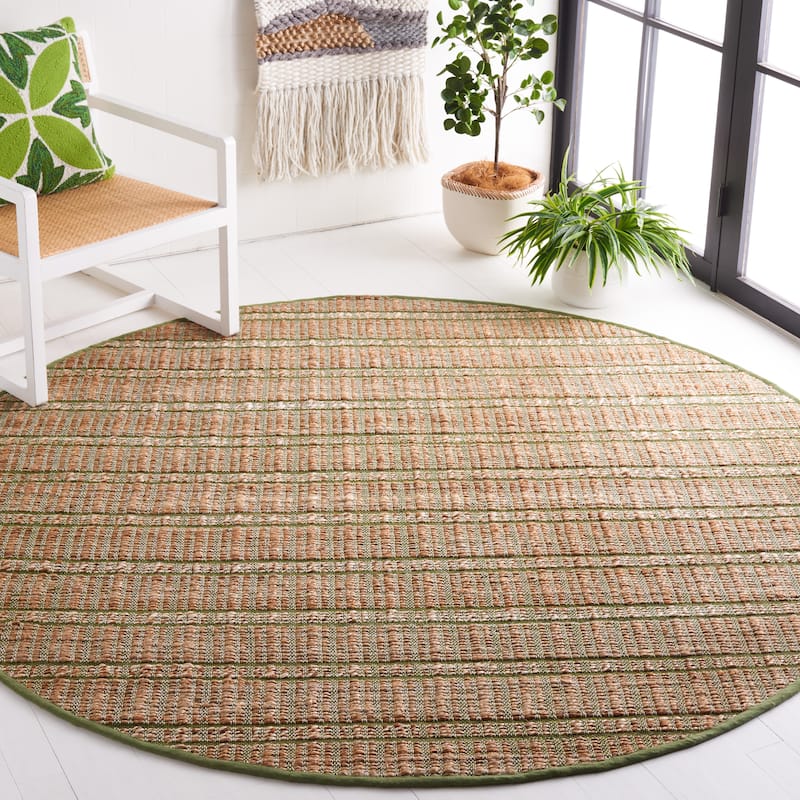 SAFAVIEH Handmade Natural Fiber Undis Geometric Seagrass Rug - 7' Round - Green/Natural