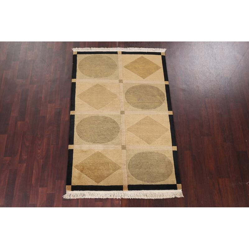 Vegetable Dye Geometric Nepalese Oriental Area Rug Wool Hand-knotted - 4'1" x 6'0"