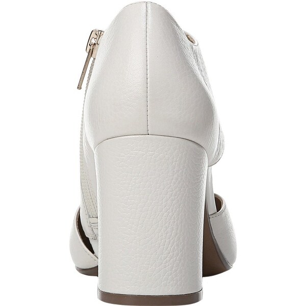 Naturalizer hoda cutout discount bootie