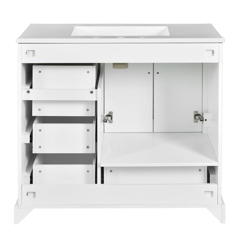 Exquisite Traditional Bathroom Vanity with Premium Ceramics Sink and Ample Storage