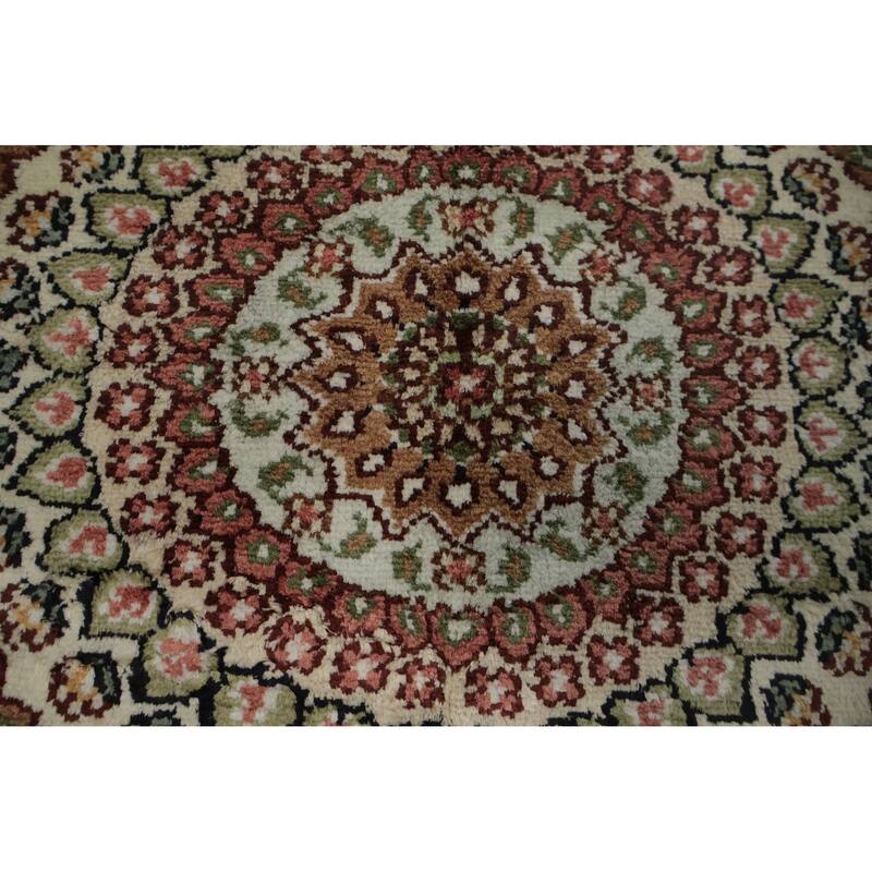Hand Knotted Oriental 100% Silk Carpet Traditional Floral Beige & Ivories Kashmir Area Rug - 6' 0'' X 4' 0''