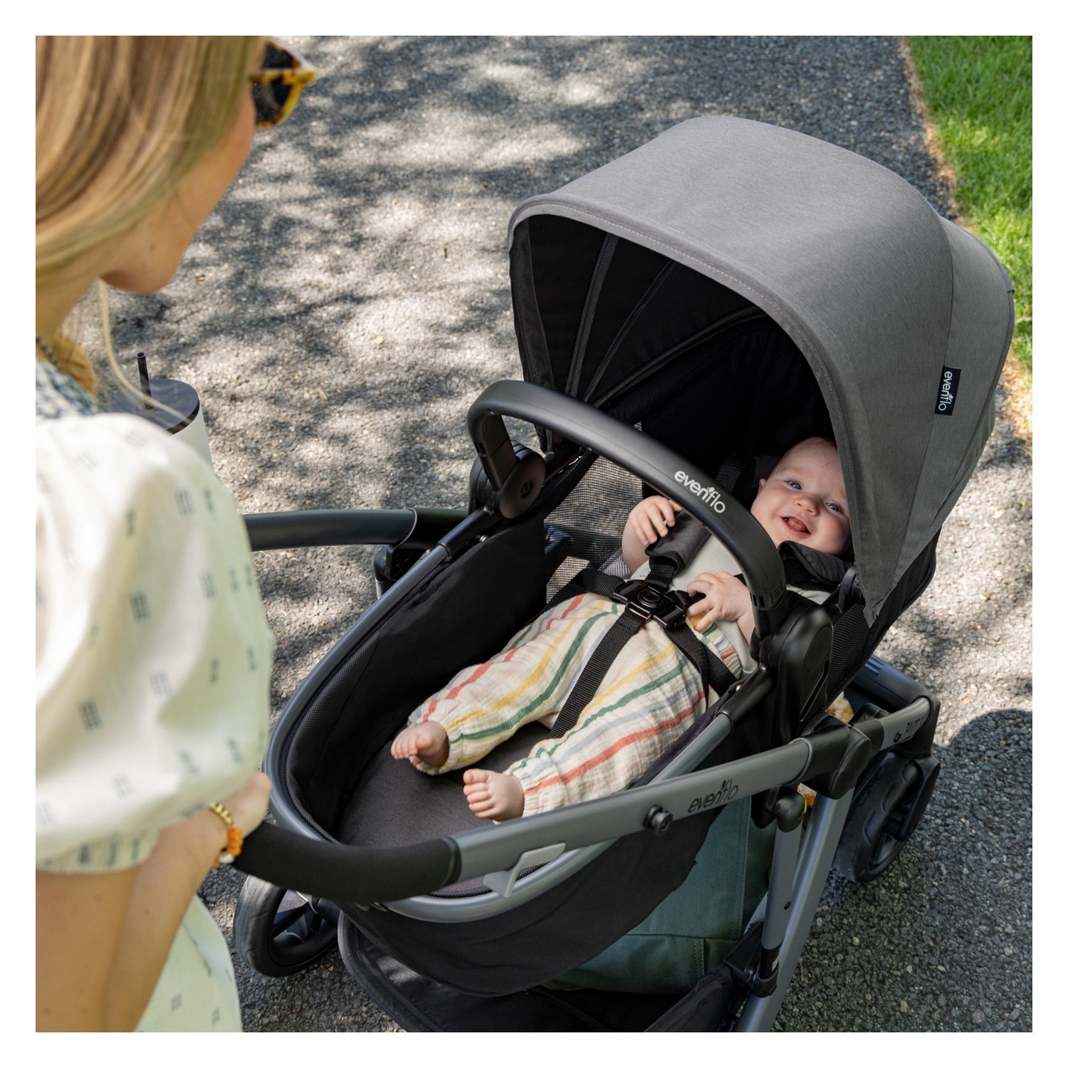 Pivot Suite Pivot Baby Stroller Car Seat Evenflo Pivot Suite
