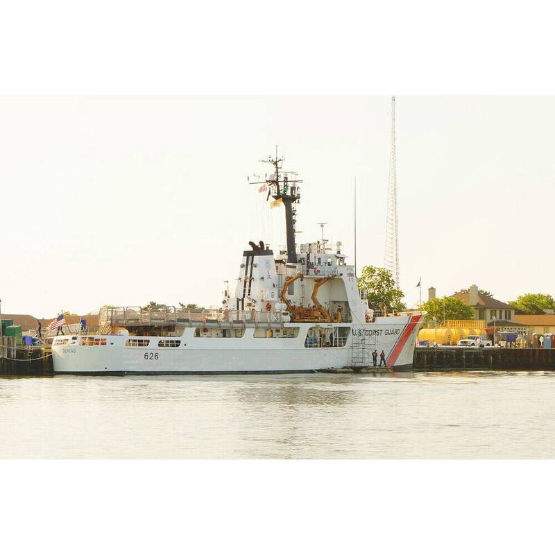 USCGC Dependable WMEC-626 30 Inches L Ship Model