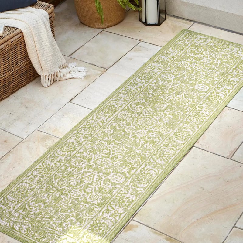 JONATHAN Y Sinjuri Bohemian Textured Weave Floral Indoor/Outdoor Area Rug - 2 X 10 - Green/Cream