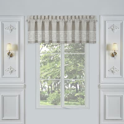 J. Queen New York Aimee Window Straight Valance