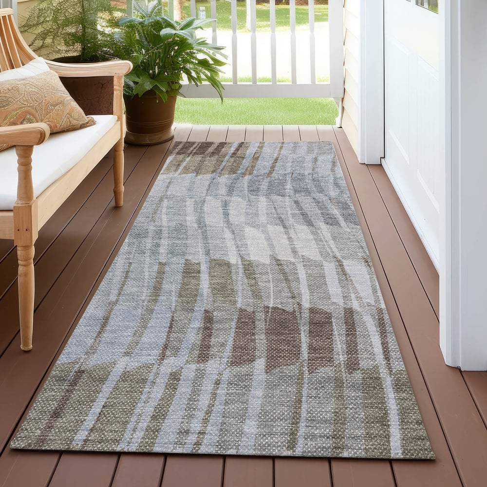Machine Washable Indoor/ Outdoor Casual Stripe Chantille Rug