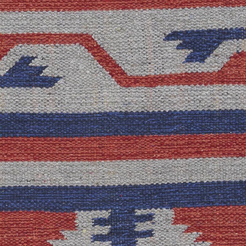 Fuqe Southwestern Woven Low Pile with Fringe Area Rug By HomeRoots - 66' X '42' X '0.25