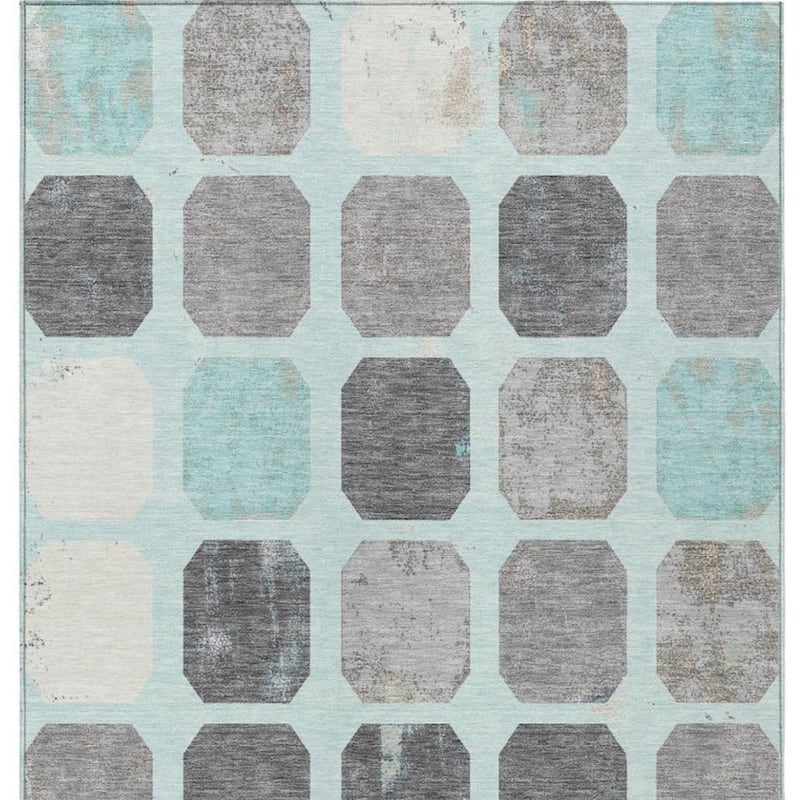 HomeRoots Geometric Transitional Rectangle Outdoor Rug