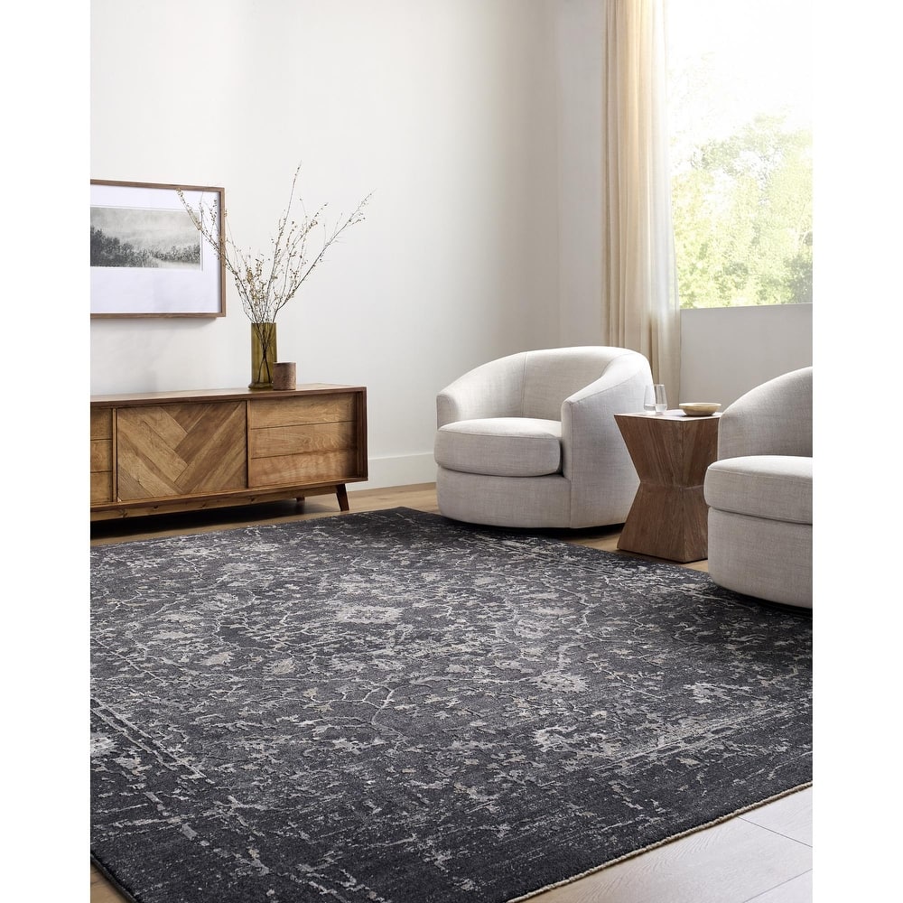 Livabliss Gakko Traditional Area Rug