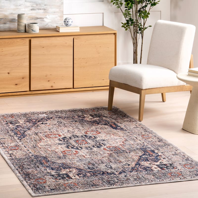 Nuloom Saffron Traditional Medallion Area Rug