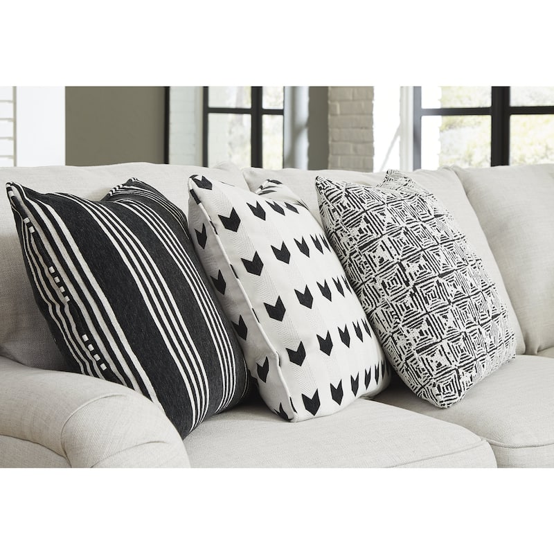 Signature Design by Ashley Huntsworth Dove Gray 4-Piece Sectional with Chaise - 128"W x 99"D x 38"H