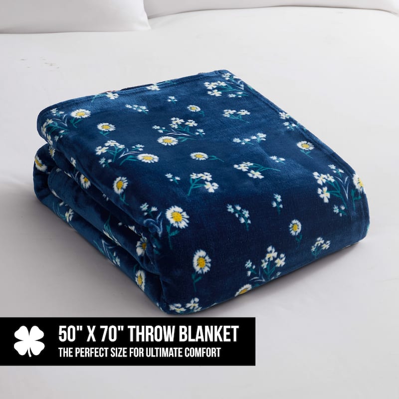 Lucky Brand Daisy Plush Throw Blanket