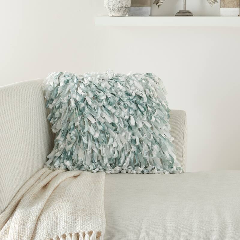 Mina Victory Life Styles Seafoam Throw Pillow , ( 20"X20" )
