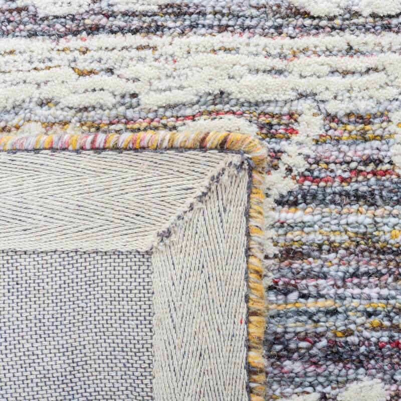 SAFAVIEH Handmade Metro Lidija Rug