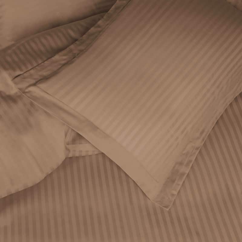 Superior Egyptian Cotton 650 TC Embroidered Duvet Cover Set