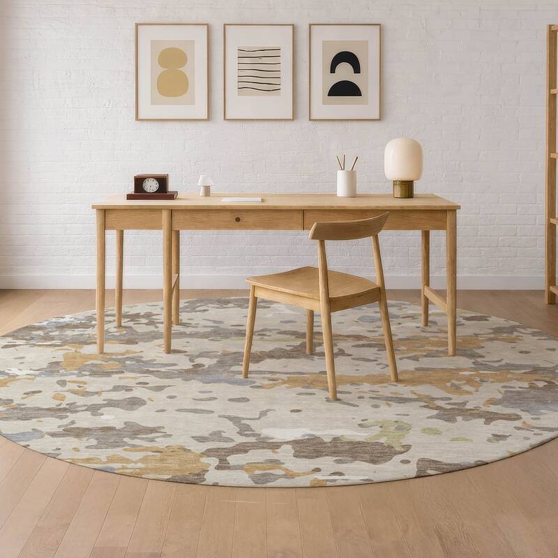 Machine Washable Indoor/ Outdoor Modern Calhan Chantille Rug