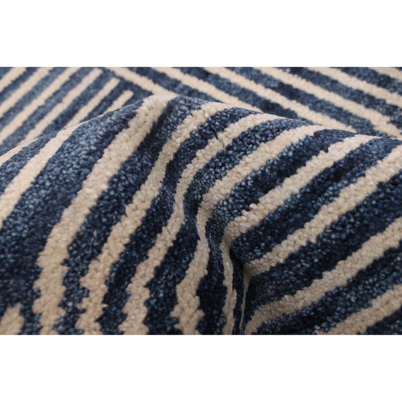 ECARPETGALLERY Hand-knotted Peshawar Ziegler Navy Wool Rug - 4'11 x 6'11