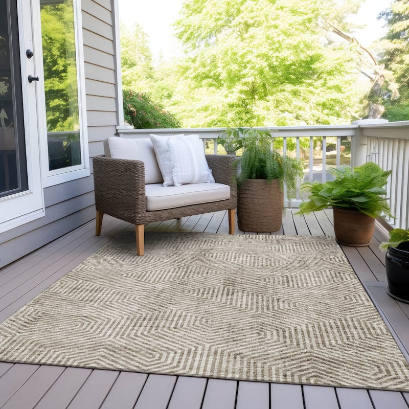 Machine Washable Indoor/ Outdoor Chantille Contemporary Maze Rug - Taupe - 9' x 12'