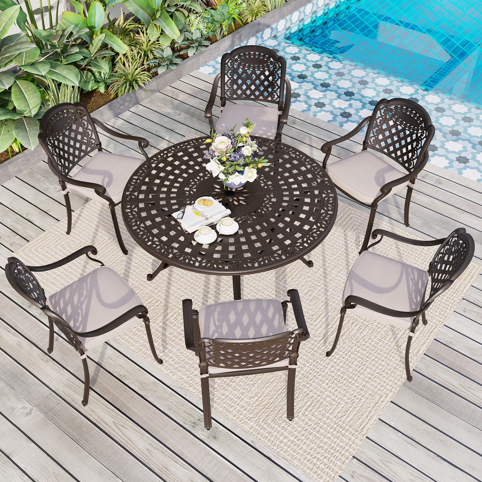 Cast iron table and 6 sales chairs