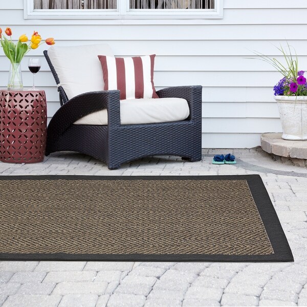 Madison Park Hurley Natural/ Black Textured Chevron Indoor/Outdoor Rug. Opens flyout.