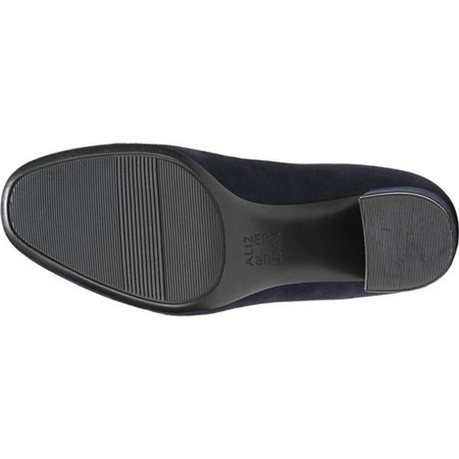 naturalizer whitney navy
