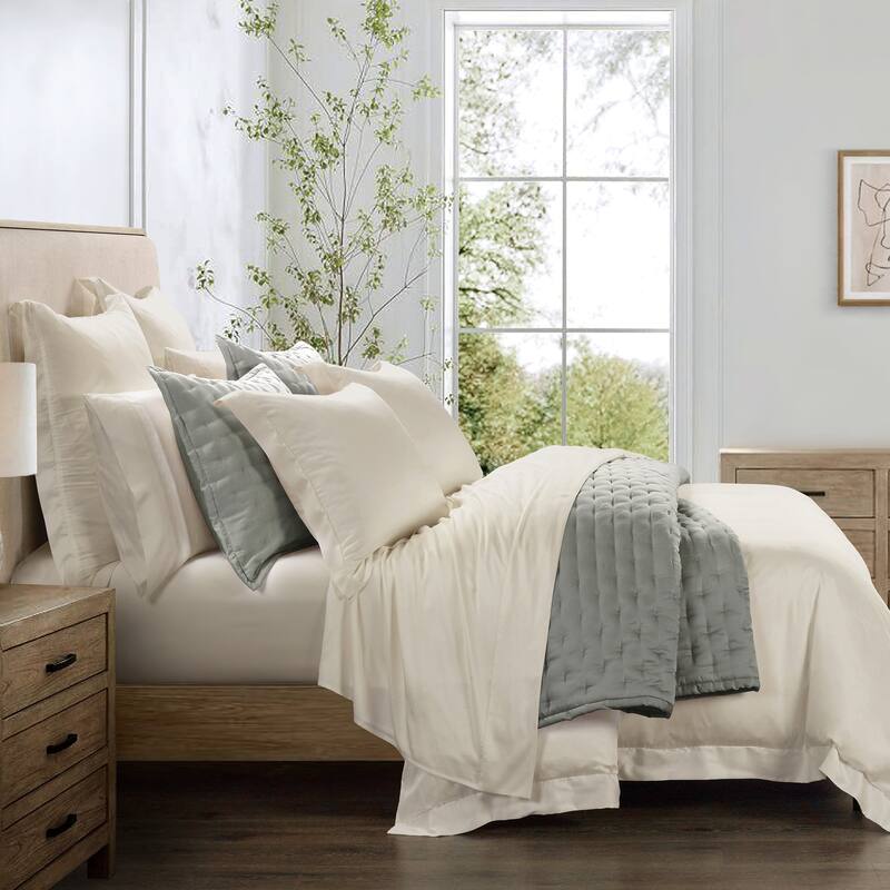 HiEnd Accents Premium 100% Lyocell Silky Soft Modern Contemporary 3 Piece Quilt Set - Sage - King