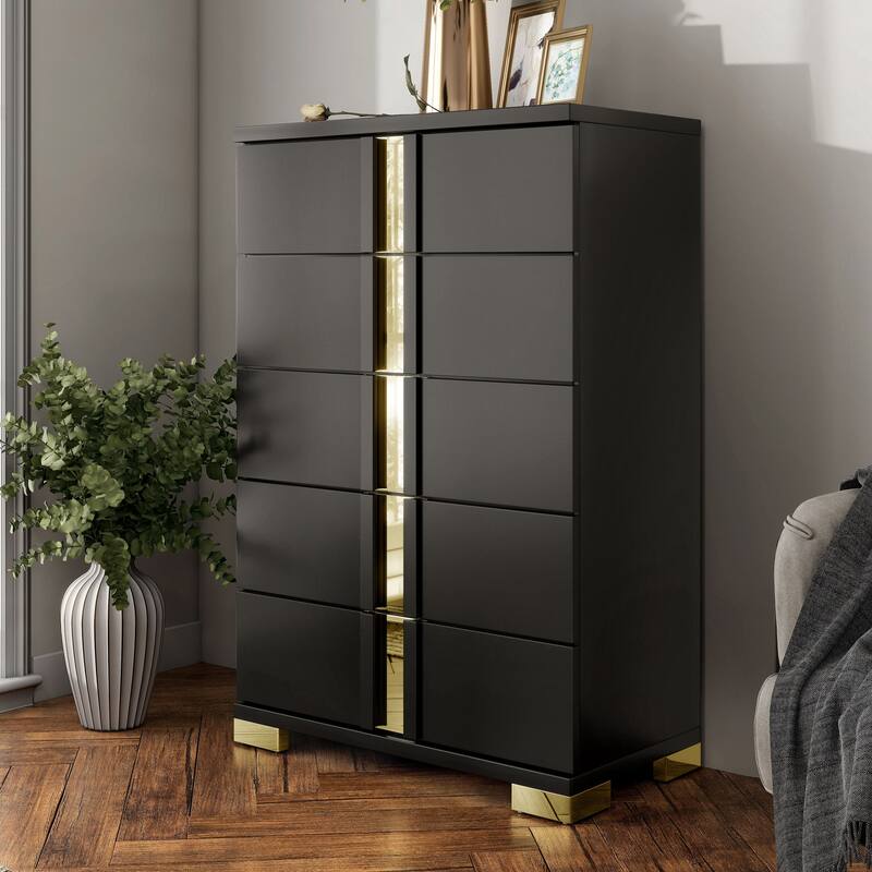 Furniture of America Halifax Modern Wood 5-Drawer Chest - Black