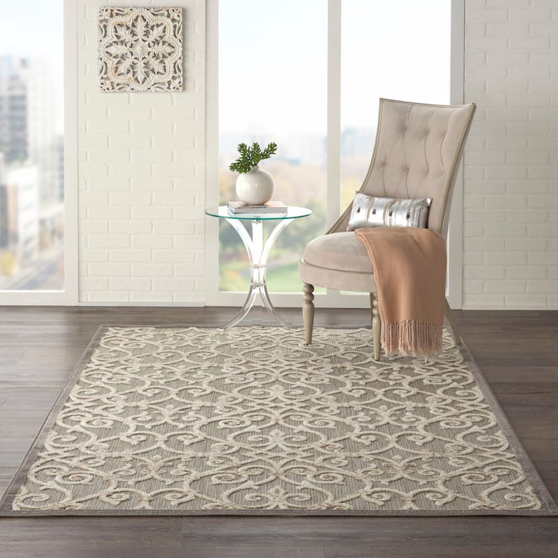 Nourison Aloha Transitional Scroll Indoor/Outdoor Damask Rug