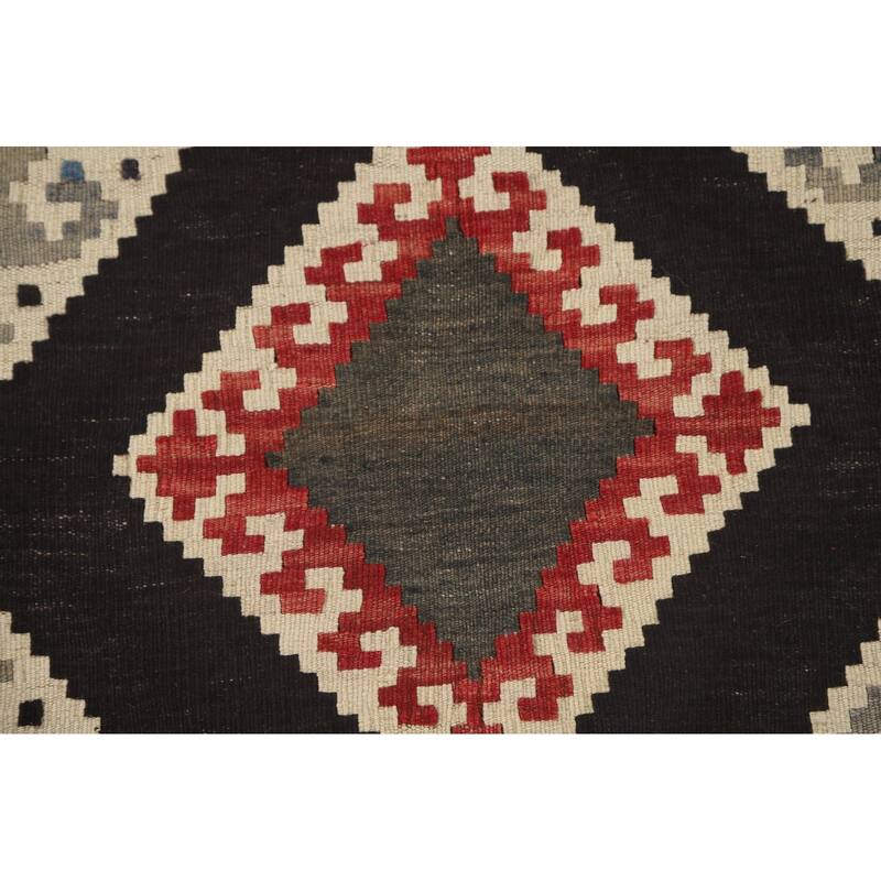 Kilim Qashqai Persian Vintage Hand-Woven Geometric Wool Carpet - 4'9" x 8'0"