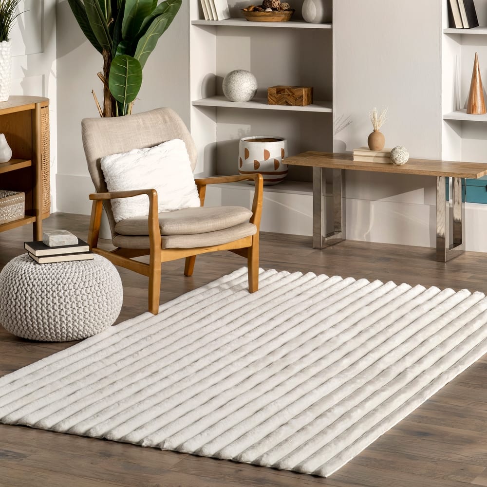 Nuloom Kai SuperiorWash Stripe Faux Rabbit Machine Washable Area Rug