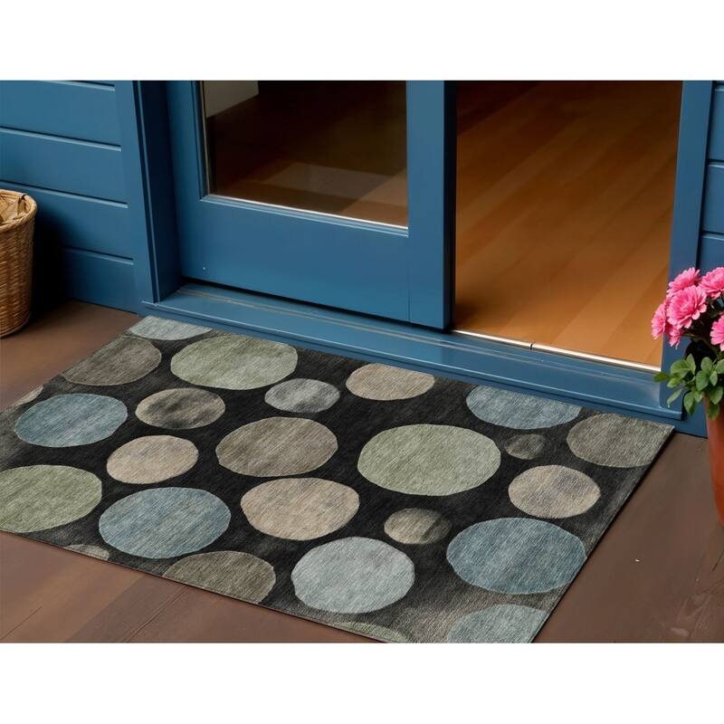 HomeRoots Geometric Transitional Rectangle Outdoor Rug - 3' x 5'