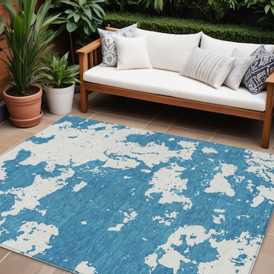 HomeRoots Abstract Transitional Rectangle Outdoor Rug