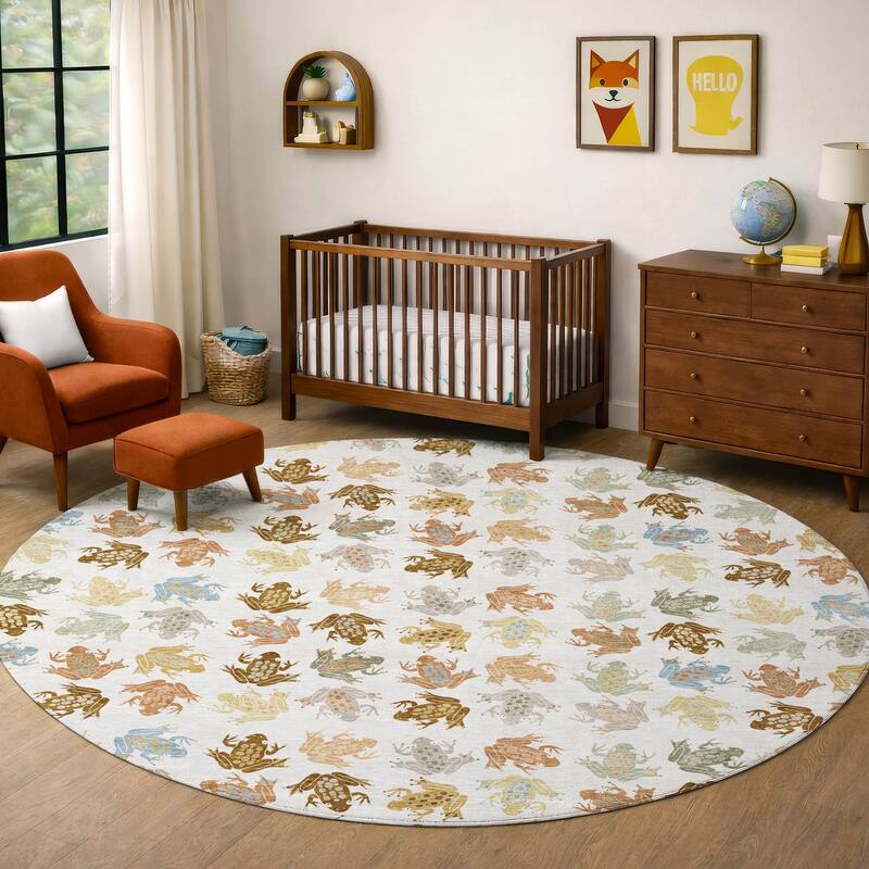 Machine Washable Indoor/ Outdoor Modern Frogs Chantille Rug
