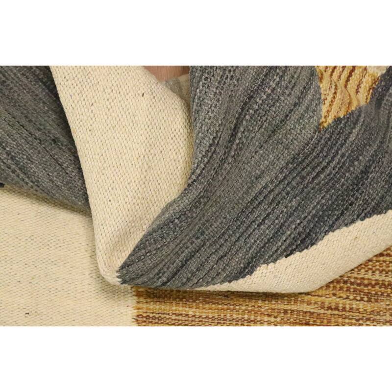 Hand Woven Oriental 100% Wool Carpet Southwestern Modern Beige & Ivories Kilim Area Rug - 5' 1'' X 3' 3''