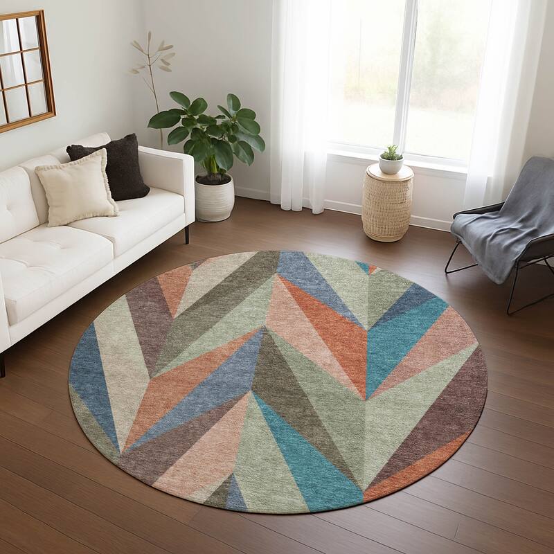Machine Washable Indoor/ Outdoor Modern Chevron Chantille Rug