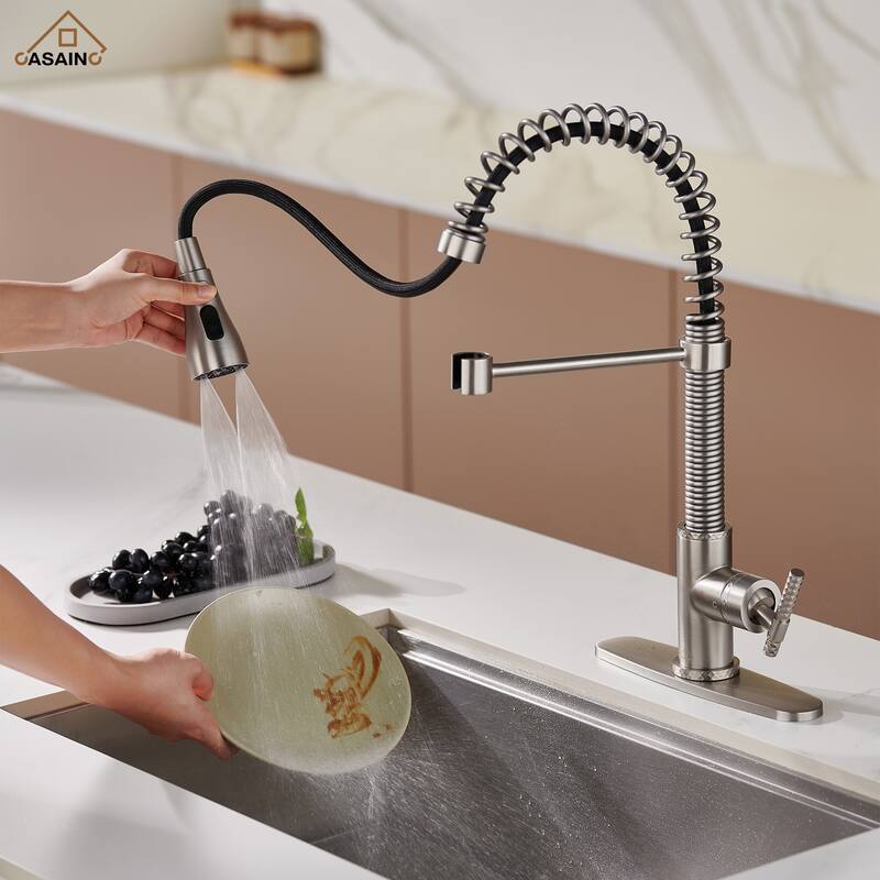 Single Handle Pull Down Sprayer Kitchen Faucet