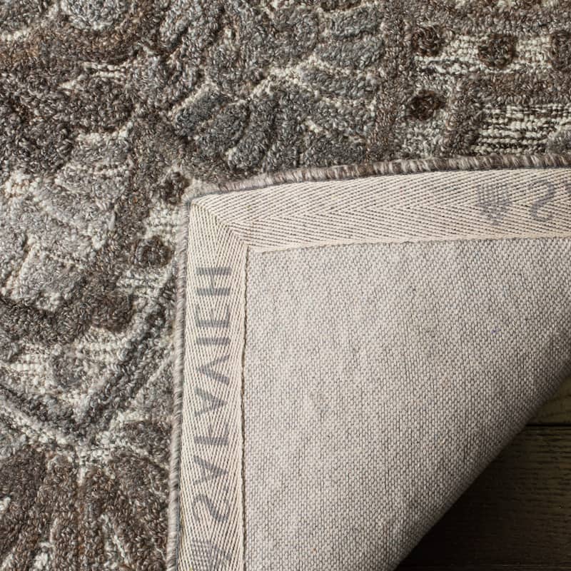 SAFAVIEH Handmade Marquee Genta Modern Medallion Wool Rug