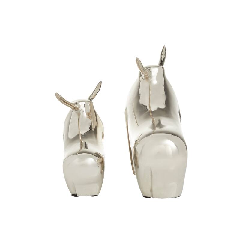 CosmoLiving by Cosmopolitan Aluminum Metal Bull Sculpture (Set of 2) - Silver or Gold