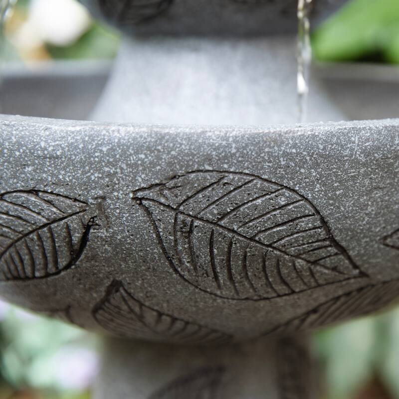 Glitzhome Birdbath Polyresin Outdoor Fountain with Birds, Pump and LED Light