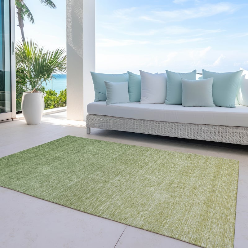 Machine Washable Indoor/ Outdoor Chantille Solid Ombre Rug - Green - 8' x 10'