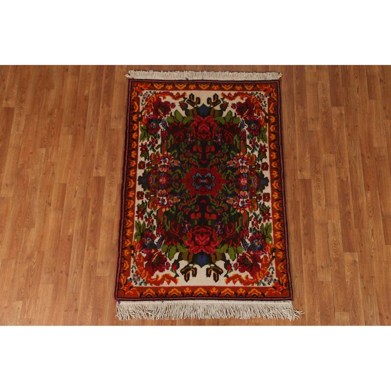 Hand Knotted Oriental 100% Wool Carpet Traditional Floral Beige & Ivories Bakhtiari Area Rug - 4' 11'' X 3' 5''
