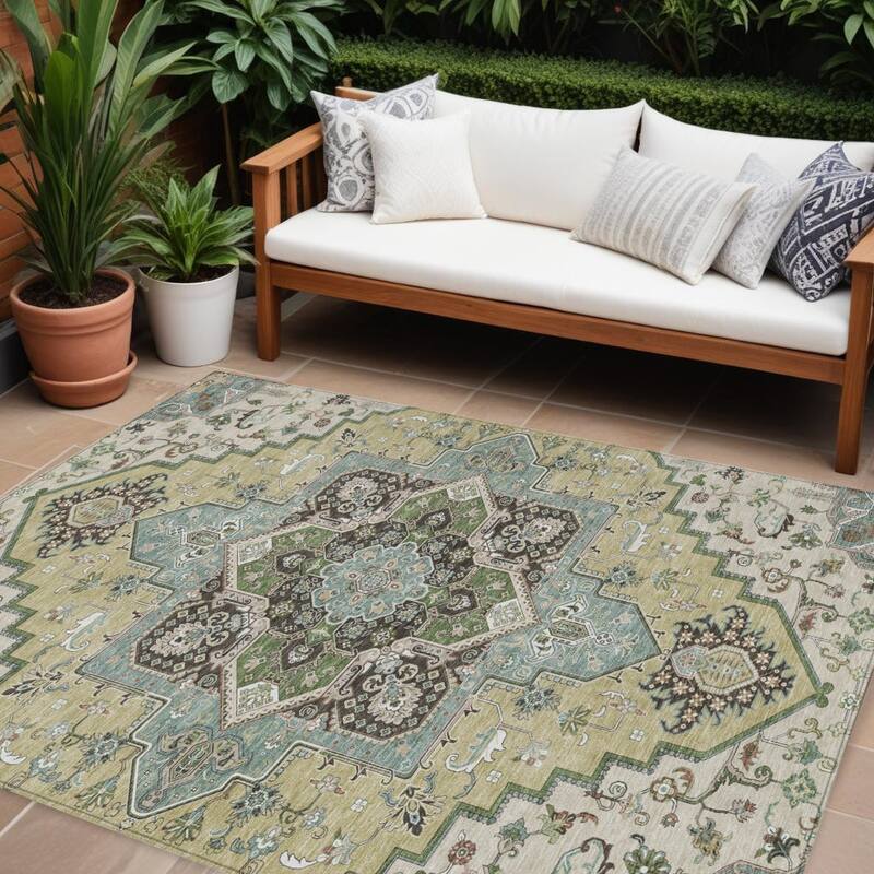 HomeRoots Oriental Traditional Rectangle Outdoor Rug - 10' X 14'
