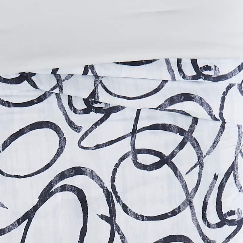 Christian Siriano NY® Mimic Black and White Duvet Cover Set